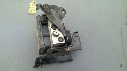 2005-2008 Nissan Pathfinder ABS Anti Lock Brake Actuator Pump OEM - Used