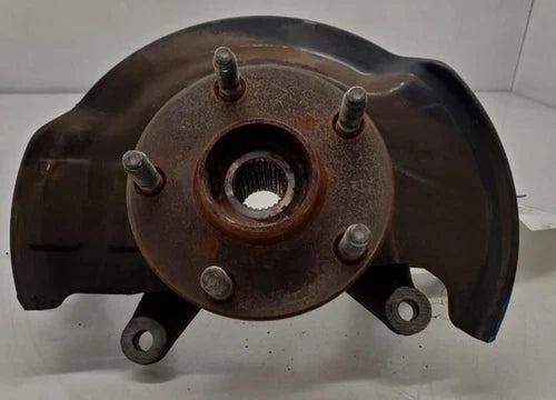 2001 2005 Toyota Rav4 Right Front Passenger Spindle Knuckle Assembly RH Used OEM