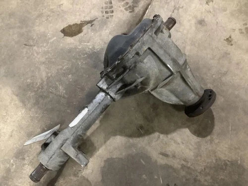2001-2011 Dodge Dakota Front Differential Carrier Assembly 3.55 Ratio OEM - Used