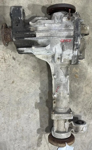 2008-2012 Nissan Pathfinder Front Axle Differential Carrier Assembly OEM - Used