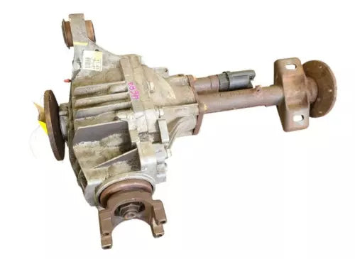 1999-2000 Cadillac Escalade Front Differential Carrier Assembly 3.73 Ratio gt4 - Used OEM Auto Part