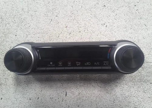 2019-2022 Toyota Rav4 Front A/C AC Heater Temperature Control 55900-0R160 - Used OEM Auto Part