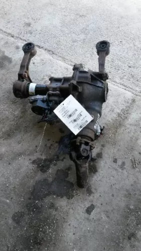 2000-2006 Toyota Tundra Tacoma Front Axle Differential Carrier 3.91 Ratio Oem - Used