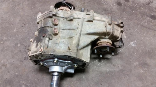 2000-2004 Toyota Tundra Transfer Case 8 Cylinder - Used OEM Auto Part
