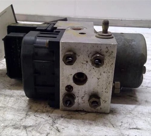 2004-2005 Ford Truck F-150 ABS Anti-Lock Brake Pump Assembly 4x4 OEM - Used