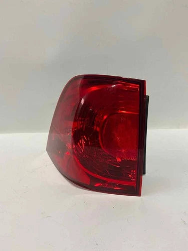 2009-2014 Volkswagen Routan Driver Side Quarter Panel Mounted Tail Light OEM - Used