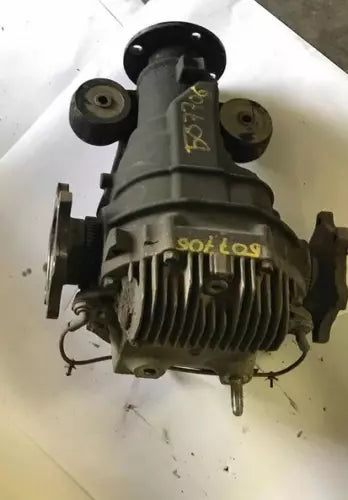 2005-2012 Nissan Pathfinder Rear Differential Carrier Rear 3.13 Ratio OEM - Used