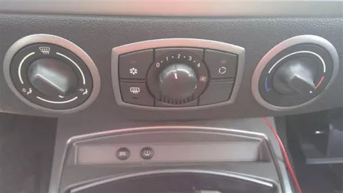 2003-2005 BMW Z4 Heater AC Climate Temperature Control Unit Manual 64116929588 - Used OEM Auto Part