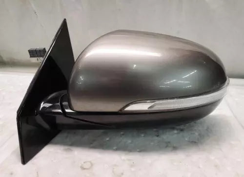 2016-2020 Kia Sorento Right Passenger Side View Door Mirror Manual Gray - Used OEM Auto Part