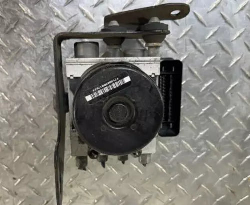 2008 Jeep Grand Cherokee ABS Anti-Lock Brake Pump Control Module Actuator Assy - Used OEM Auto Part
