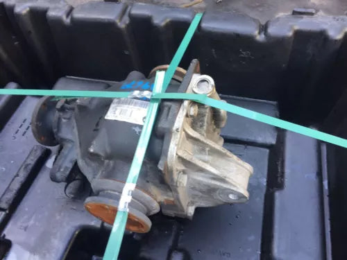 2004-2005 BMW X3 Rear Axle Differential Carrier 2.5L 3.91 Ratio AT From 1/04 OEM - Used