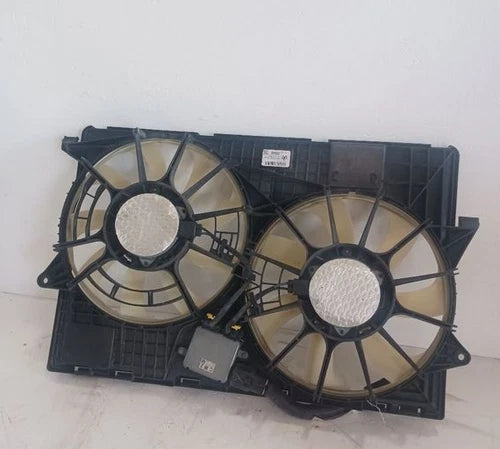 2014-2019 Jeep Cherokee 3.2L Cooling Fan Assembly - Used OEM Auto Part