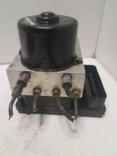 2006-2007 Nissan XTERRA Anti Lock Brake ABS Pump Assembly 4X4 AT - W/O OFF ROAD - Used OEM Auto Part
