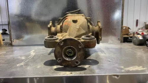 2005-2012 Nissan Pathfinder Rear Axle Differential Carrier 3.36 Ratio 4x4 OEM - Used