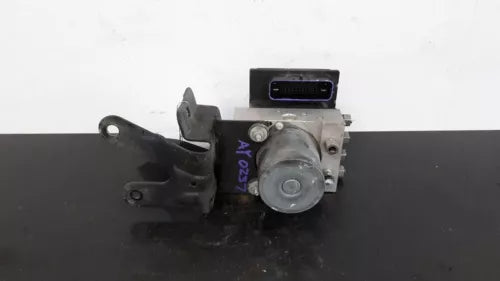 2013-2014 FORD F150 ABS Anti-Lock Brake Pump Assembly 4X2 CL34-2C215-AF OEM 2014 - Used