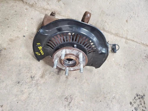 2018-2023 Honda Odyssey Driver Left Front Spindle Knuckle OEM - Used
