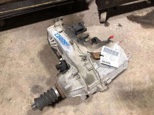 1996 Jeep Cherokee Transfer Case 4.0L NP231 6 Cylinder in Warranty OEM - Used