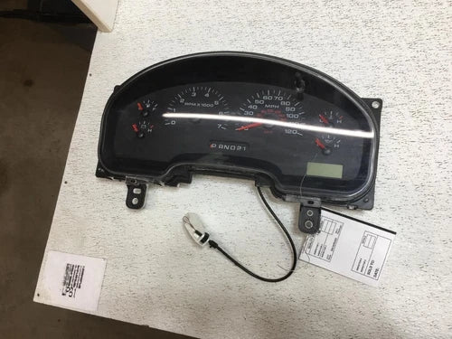 2007-2008 Ford F150 MPH Speedometer Cluster OEM - Used