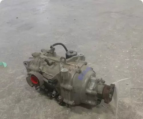 2015-2016 Honda CRV Rear Differential Carrier Assembly OEM - Used
