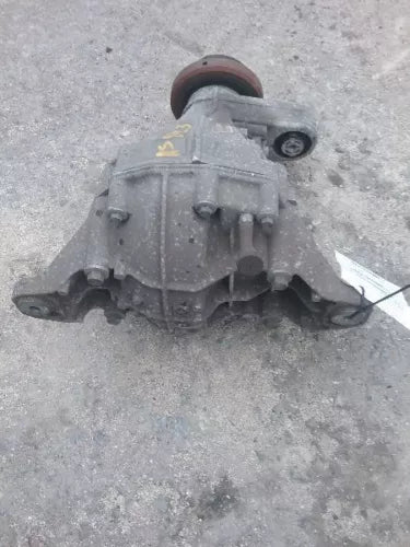 2011-2013 Dodge Durango Rear Differential Carrier 3.15 Ratio With Warranty OEM - Used