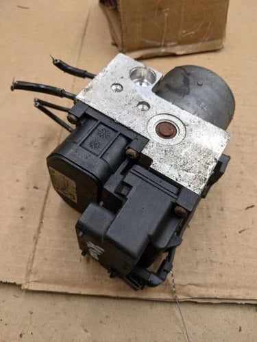1999-2003 Toyota Solara Anti Lock Brake Pump Assembly ABS Traction Control OEM - Used