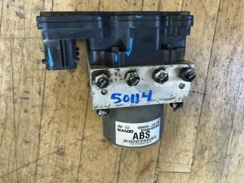 2009-2011 Hyundai Accent ABS Anti Lock Brake Pump Assembly OEM - Used