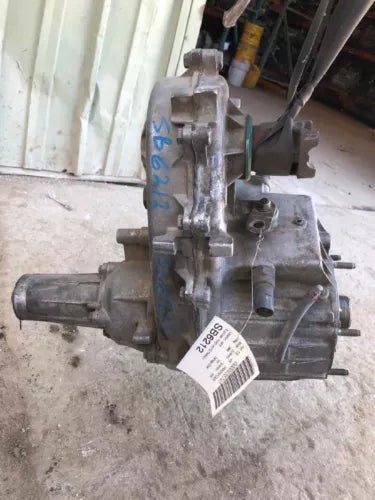 1998-1999 Dodge Durango Transfer Case 8 Cylinder NV242 in Warranty OEM - Used