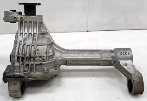 2005-2012 Nissan Pathfinder Front Axle Differential Carrier 3.36 Ratio - Used OEM Auto Part