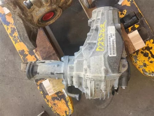 2011 Dodge Durango Front Axle Differential Carrier Assembly 3.06 Ratio OEM - Used