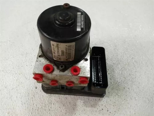 2005-2006 Honda CRV SE EX AT ABS Anti-Lock Brake Pump Modulator Assembly OEM - Used