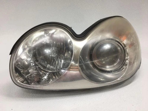 2002-2005 Hyundai Sonata Left Driver Side Headlight Assembly OEM - Used