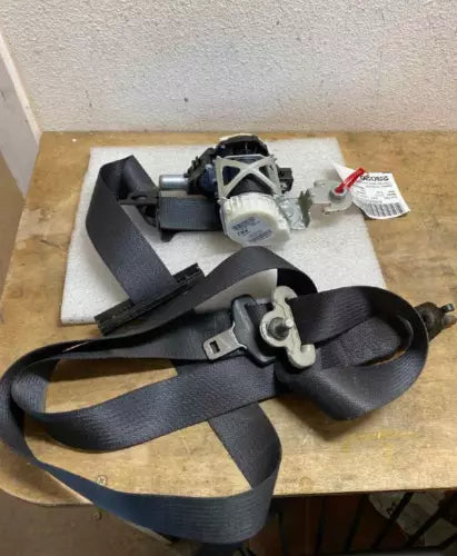 2013-2018 Dodge Ram 1500 Left Driver Side Seat Belt Retractor Assembly Black - Used OEM Auto Part