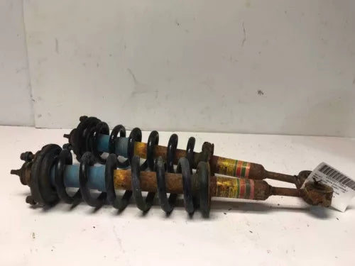 05-08 Toyota Tacoma 4x2 PreRunner w/o Off Road Package LH RH Strut Assembly OEM toyota