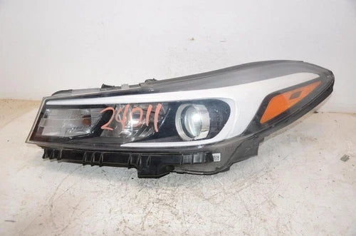 2017 2018 KIA FORTE Front LEFT Headlight Assembly Mexico built W/O LED ACCENT - Used OEM Auto Part