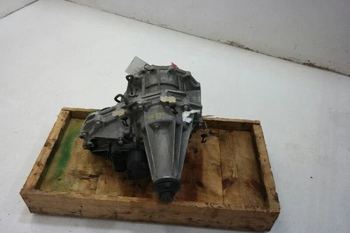 2005-2012 Nissan Pathfinder AT Transfer Case Assembly OEM - Used