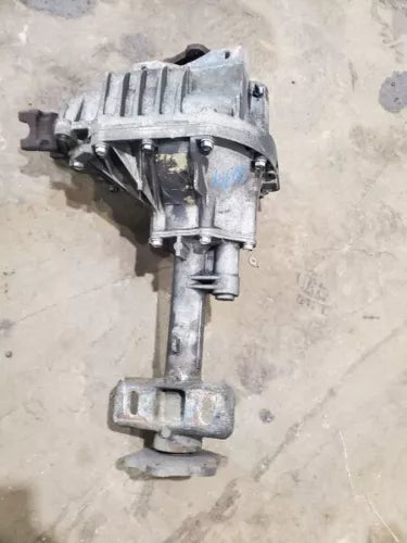 2007-2008 GMC Yukon XL1500 Denali Front Axle Differential Carrier 3.42 Ratio - Used OEM Auto Part
