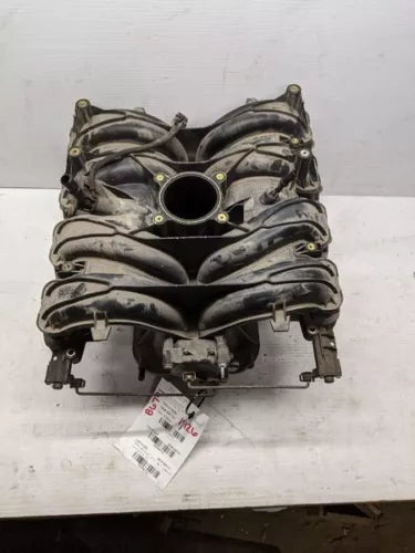 2005-2008 Ford Expedition Intake Manifold 5.4L 3V in Warranty OEM - Used