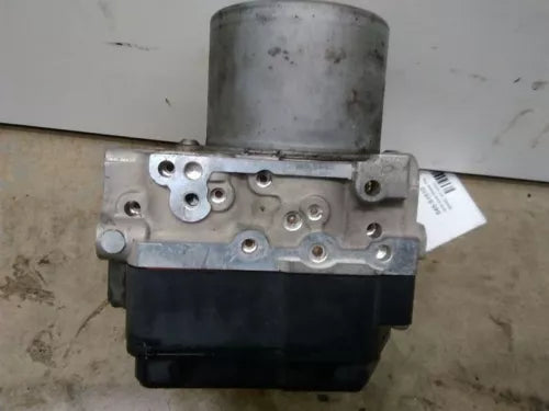 2008 TOYOTA HIGHLANDER Anti Lock Brake Pump Module ABS FWD 44540-48220 OEM 08 - Used