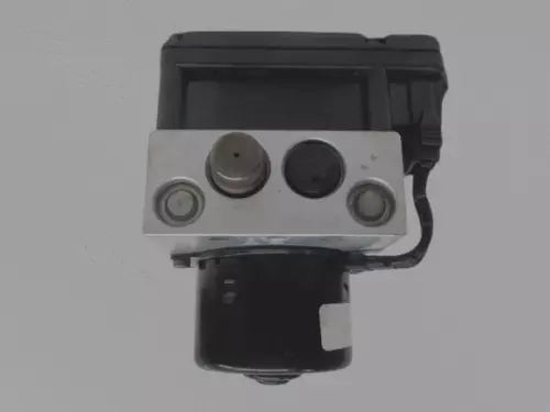 2001-2002 Nissan Xterra Anti Lock Abs Brake Pump Assembly 4X2 OEM - Used
